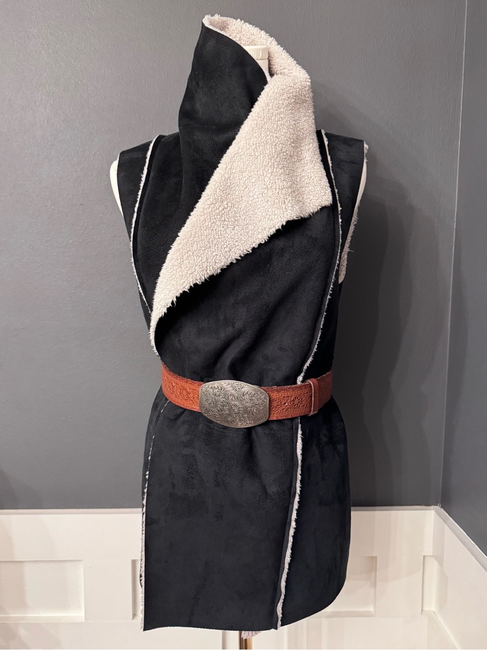 Black funnel neck shearling Sherpa vest